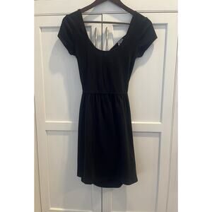 Sparkle & Fade Urban Outfitters Black Dress with Bow Cutout at the Back Size M